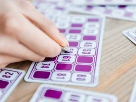 【扑克之星】11选5的投注策略如何根据历史数据进行调整?