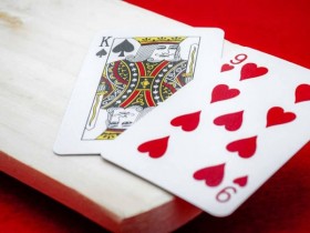 【扑克之星】三公玩法解析:基础规则与娱乐指南