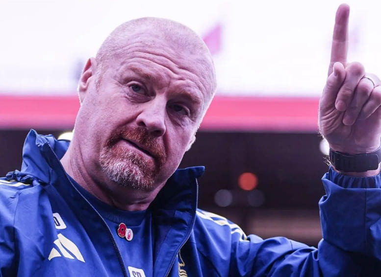 3-0！54岁名帅38天重造英超劲旅：3连胜+5场不败 斩利物浦平曼联