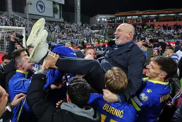 【扑克之星】从扑克桌到波黑重返世界杯的功勋主帅:谢尔盖·巴巴雷茨的非典型主帅之路