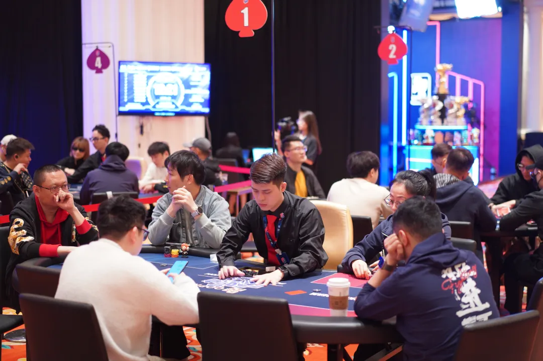 【扑克之星】PD22济州站第二日战报｜8:1 悬殊比分进入单挑，罗爽轻松拿下济州开幕赛冠军！