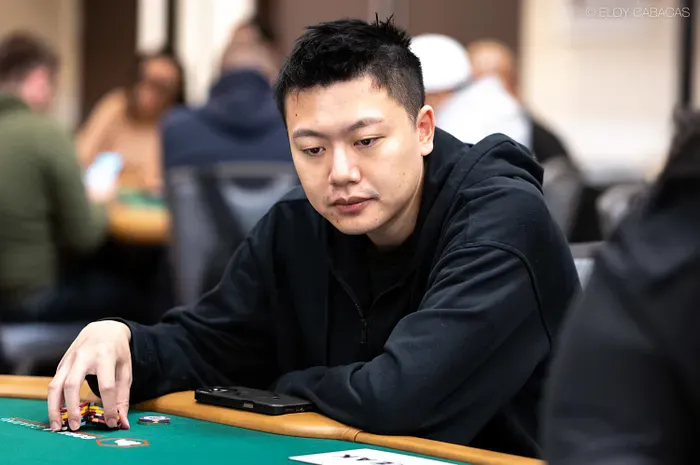 【扑克之星】以为出局走到门口，被叫回后打出奇迹：Wesley Fei的WSOP主赛死里逃生记
