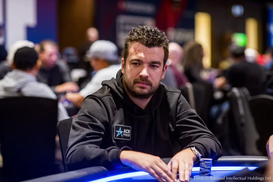 【扑克之星】WSOP主赛上这手32s,打出了职业与业余的思维鸿沟