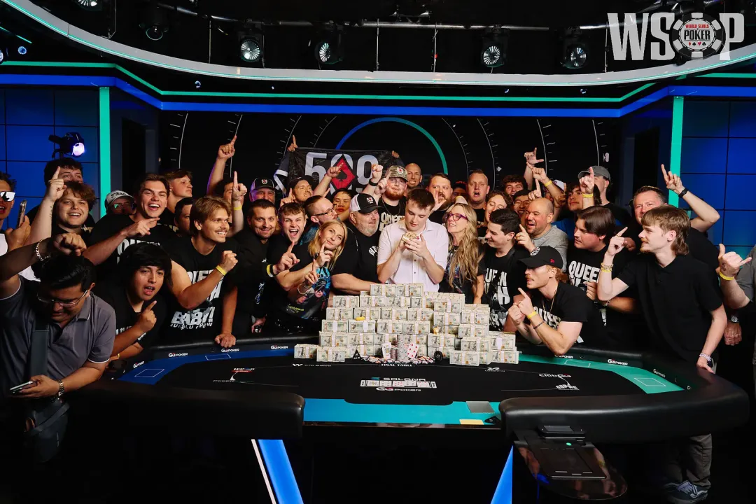 【扑克之星】WSOP主赛事单挑J3o抓诈同花，英雄式跟注还是世纪自杀？